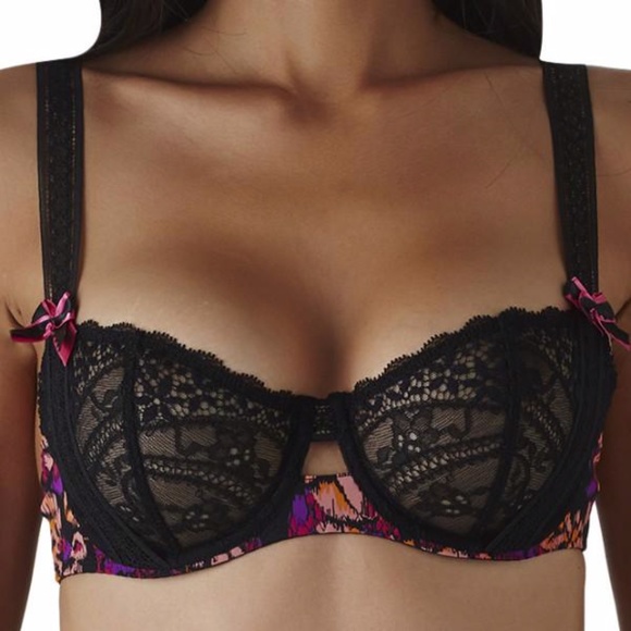 Meet your Posher, Jennifer - Picture 2 of 16